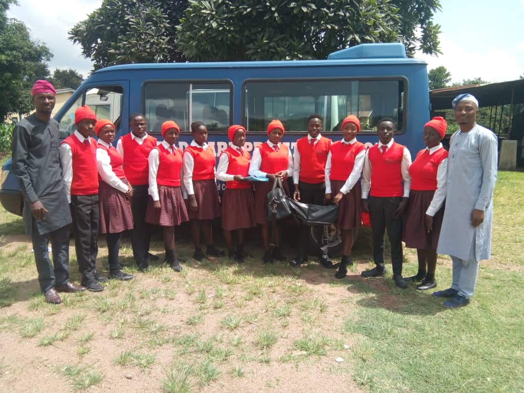 Students in art class